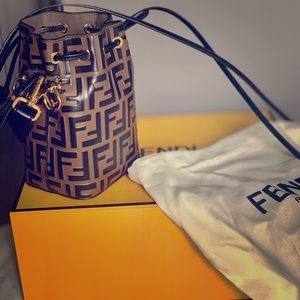 2019 authentic Mini Fendi Mon Tresor bag